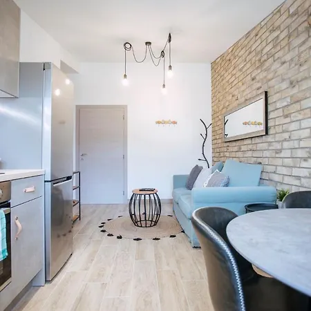 Unique City Center Apartments Gran Fenice With Free Garage Parking And Terrace Rijeka Exterior photo