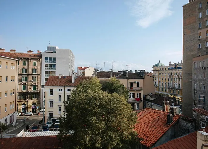 Unique City Center Apartments Gran Fenice With Free Garage Parking And Terrace